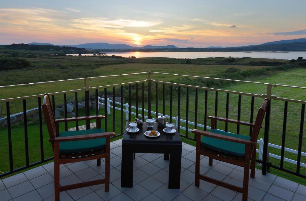 Lakelands Farm House Otel Waterville Dış mekan fotoğraf